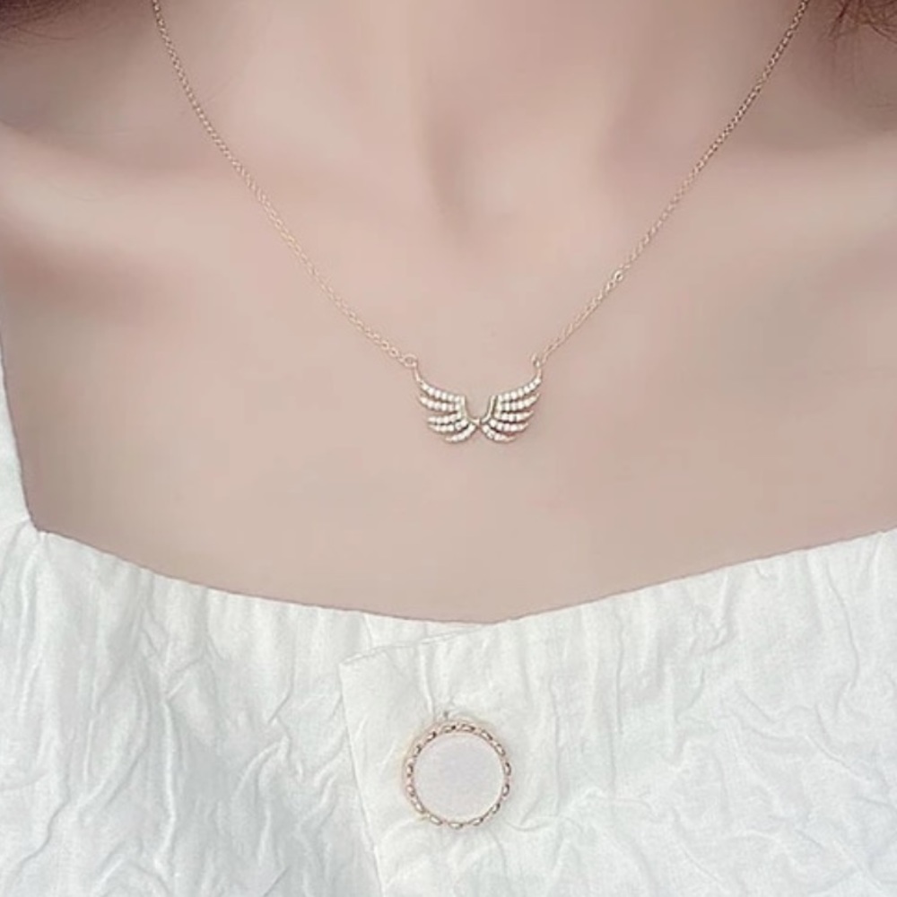 Angel wings necklace - Picture 6 of 8